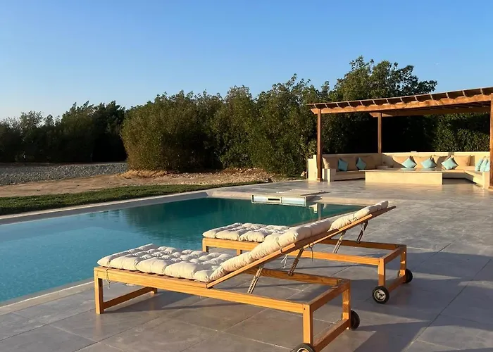 4br With Private Pool In Gouna