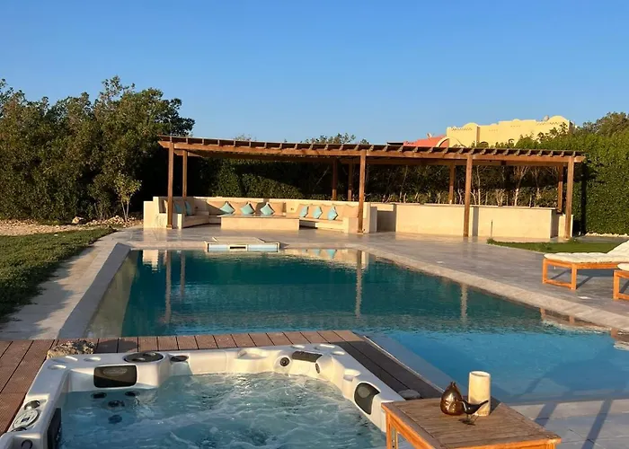 Villa 4br With Private Pool In Gouna